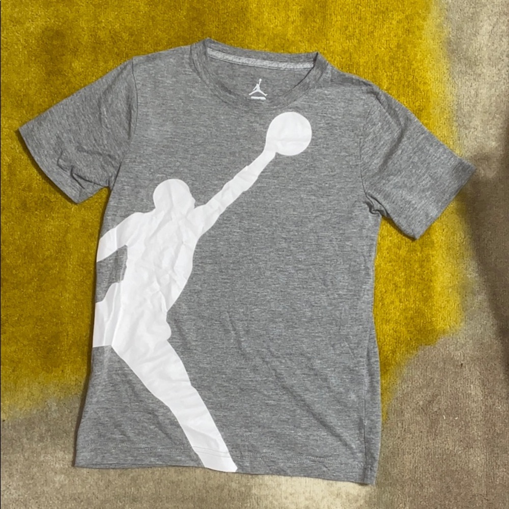 Jordan Gray Tee